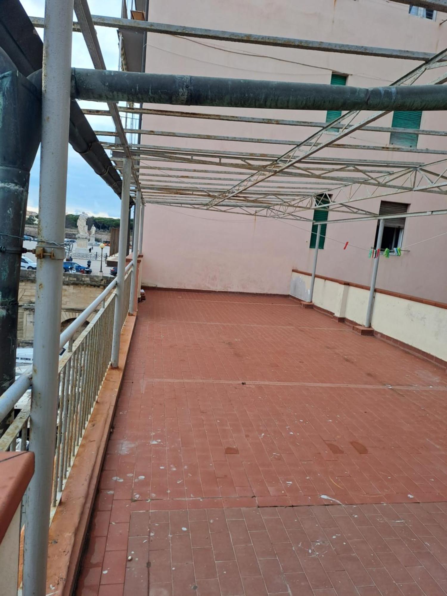 Giappone Inn Flat Ливорно Экстерьер фото