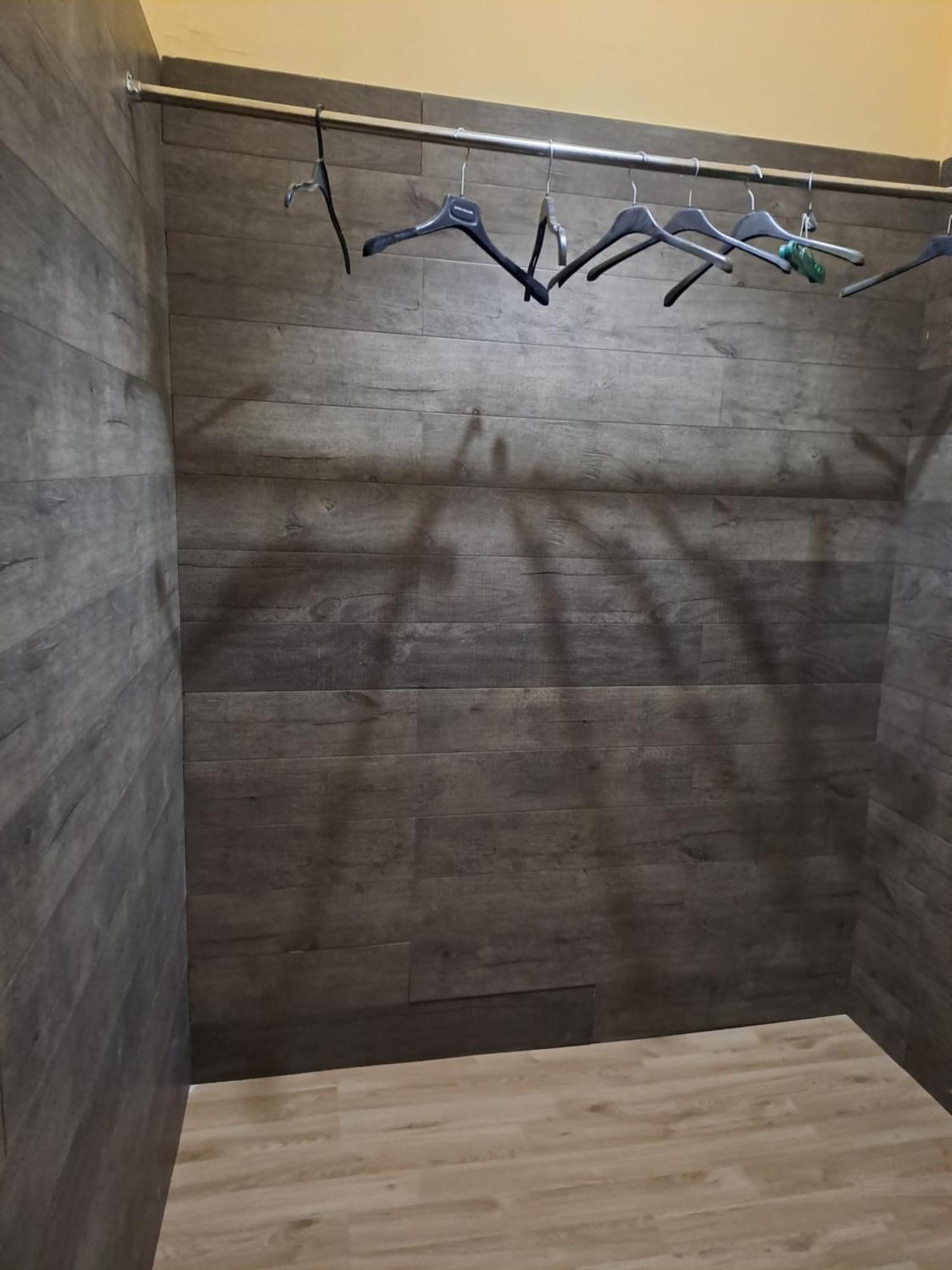 Giappone Inn Flat Ливорно Экстерьер фото