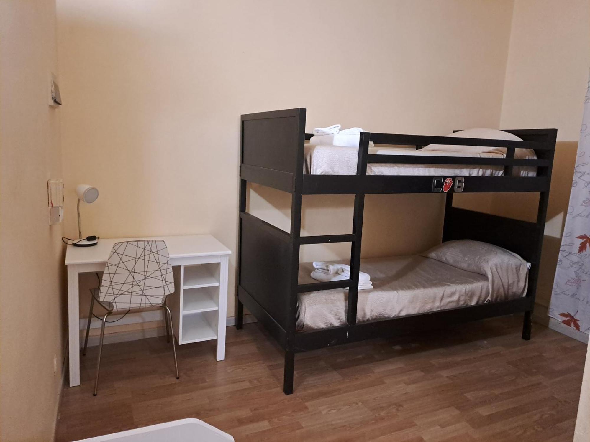 Giappone Inn Flat Ливорно Экстерьер фото